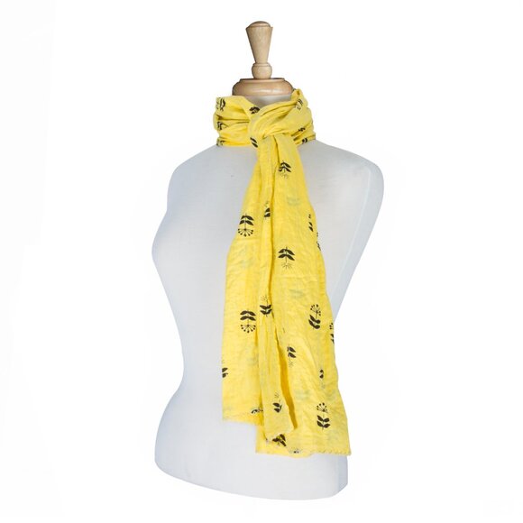 Taj Hotel Home Decor Kantha Cotton Scarve | 1-Piece | Multicolor | 18"x72" - Picture 1 of 2